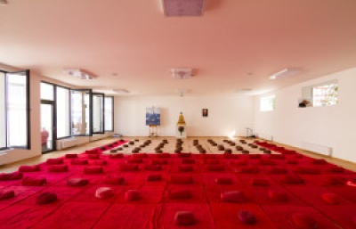 V Praze bylo otevřeno velké buddhistické centrum