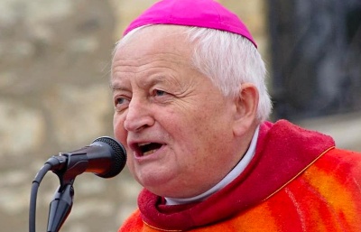 Biskup Herbst byl po vyléčení z covidu-19 propuštěn z nemocnice