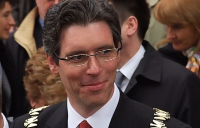 Kardinál Duka předá cenu Karla IV. primátorovi německých Cách