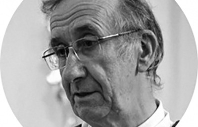 Myslím, že se papež František styděl