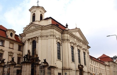 Vláda by podle senátního výboru pro bezpečnost měla nechat prověřit pravoslavné církve v ČR