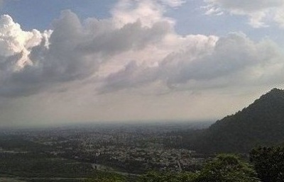 Bourání mešity v Indii rozpoutalo násilí, vyžádalo si pět mrtvých, 150 raněných