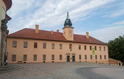 Regionální muzeum v Litomyšli otevřelo výstavu o piaristickém dědictví