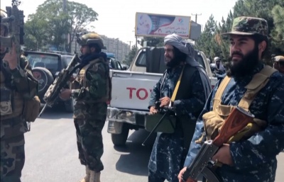 Tálibán uzavřel afghánskou televizní stanici a zatkl šest zaměstnanců