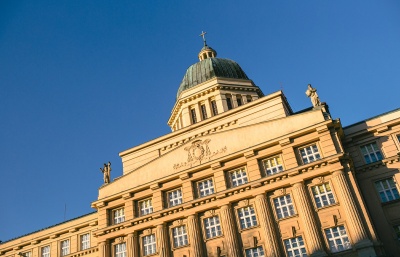 Ideologie na KTF: Proč její vedení musí skončit?