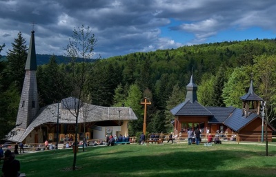 Vatikán se kladně vyjádřil k mariánským pobožnostem na slovenské hoře Zvir