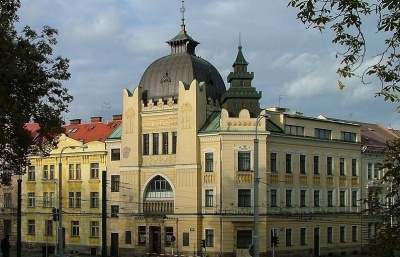 Před 120 lety byla slavnostně otevřena synagoga v Hradci Králové.