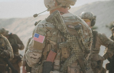 Velitelé USA podle stížností používají biblickou rétoriku k ospravedlnění války