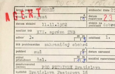 Snímky StB na Hradě připomínají pronásledování církve. Výstavu zaštítil i ministr Klempíř