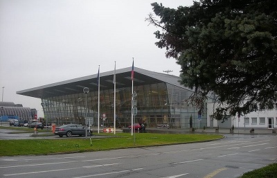 Biskup Lobkowicz požehnal novou železniční stanici na ostravském letišti Leoše Janáčka