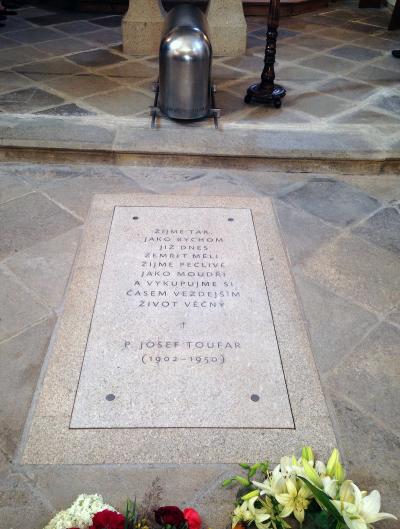 V Číhošti si dnes připomněli umučeného kněze Toufara