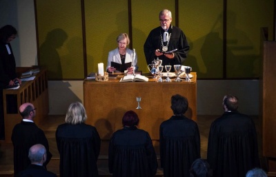 V Praze přijali pověření nově ordinovaní duchovní evangelické církve 