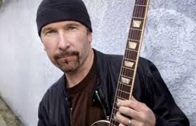 Kytarista U2 zahrál v Sixtinské kapli