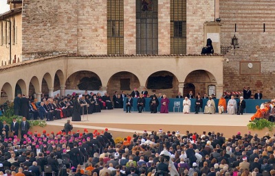 Žízeň po pokoji. Náboženství a kultury v dialogu