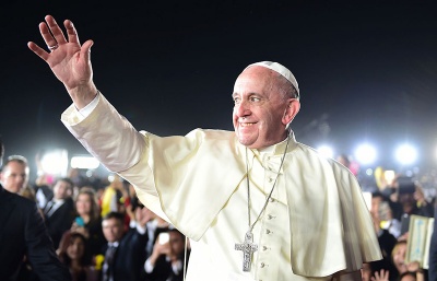Konzervativní odpůrci vylepili v Římě přes 200 plakátů kritizujících papeže Františka