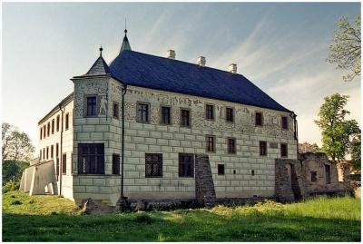 Československá církev stáhla soudní spor o zámek v Přerově nad Labem