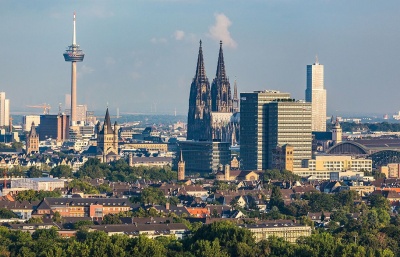 Mírový pochod muslimů v Německu přilákal málo lidí kvůli ramadánu a obav ze stigmatizace