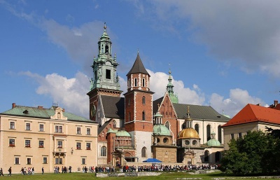 Polská katolická církev: Kompenzace obětem obtěžování mají platit pachatelé
