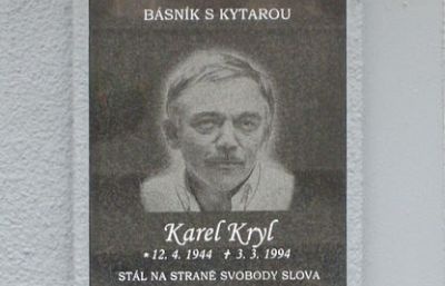 Na Břevnově se uskuteční zádušní bohoslužba k 20. výročí úmrtí Karla Kryla