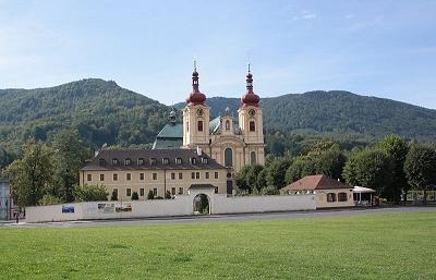 Čeští biskupové se letos účastní duchovní obnovy v hejnickém klášteře