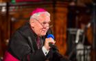Biskup Cikrle oslavil 75. narozeniny, o jeho dalším působení rozhodne papež