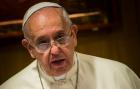 Známý italský spisovatel šíří pochybnosti o papeži Františkovi