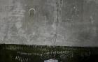 Na stěnách ruské mučírny na severu Ukrajiny byly nalezeny ikony a modlitby naškrábané na zeď 