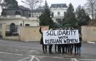 České feministky vyjadřily solidaritu s ruskými ženami kvůli změnám v zákonu o domácím násilí