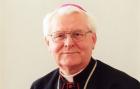 .týždeň se arcibiskupovi Jánu Sokolovi omlouvat nemusí